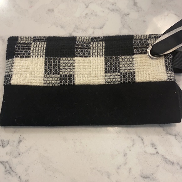 NWT Anna Street Studio Fabric Ribbon Wristlet - Picture 8 of 11